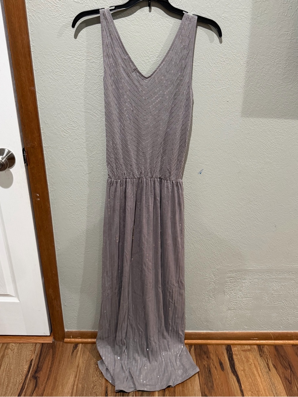 Garnett Hill Sleeveless V-Neck Maxi Dress in Dusty Taupe Clear Elegant Sequins - Picture 5 of 5